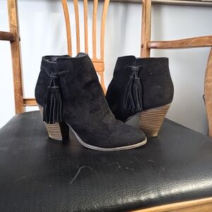 American Eagle Black Suede Ankle Boots with Tassels